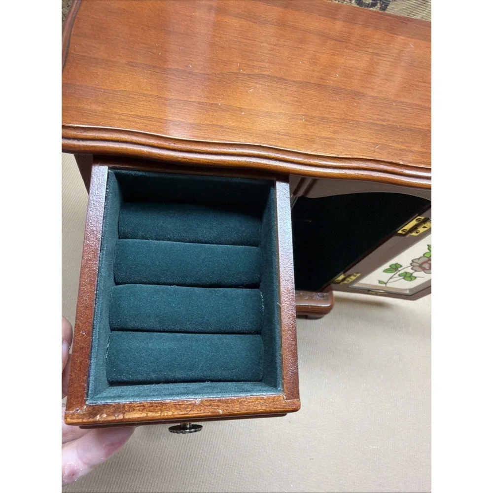 Vtg 80s Gunther Mele Dresser Top Jewelry Armoire box; Floral Painted Glass Door - Picture 9 of 12